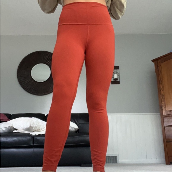 Lulu leggings size 8 - Picture 3 of 3